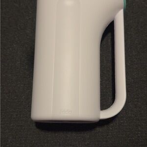Frida White Mug with Handle